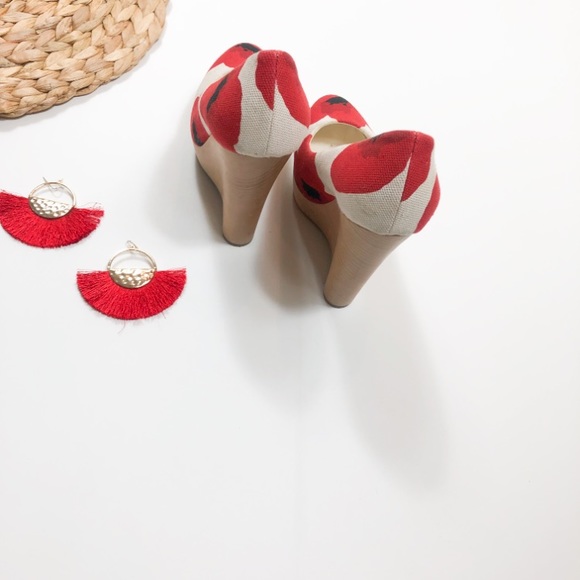 YVES SAINT LAURENT Floral Canvas Wedge - Picture 4 of 6